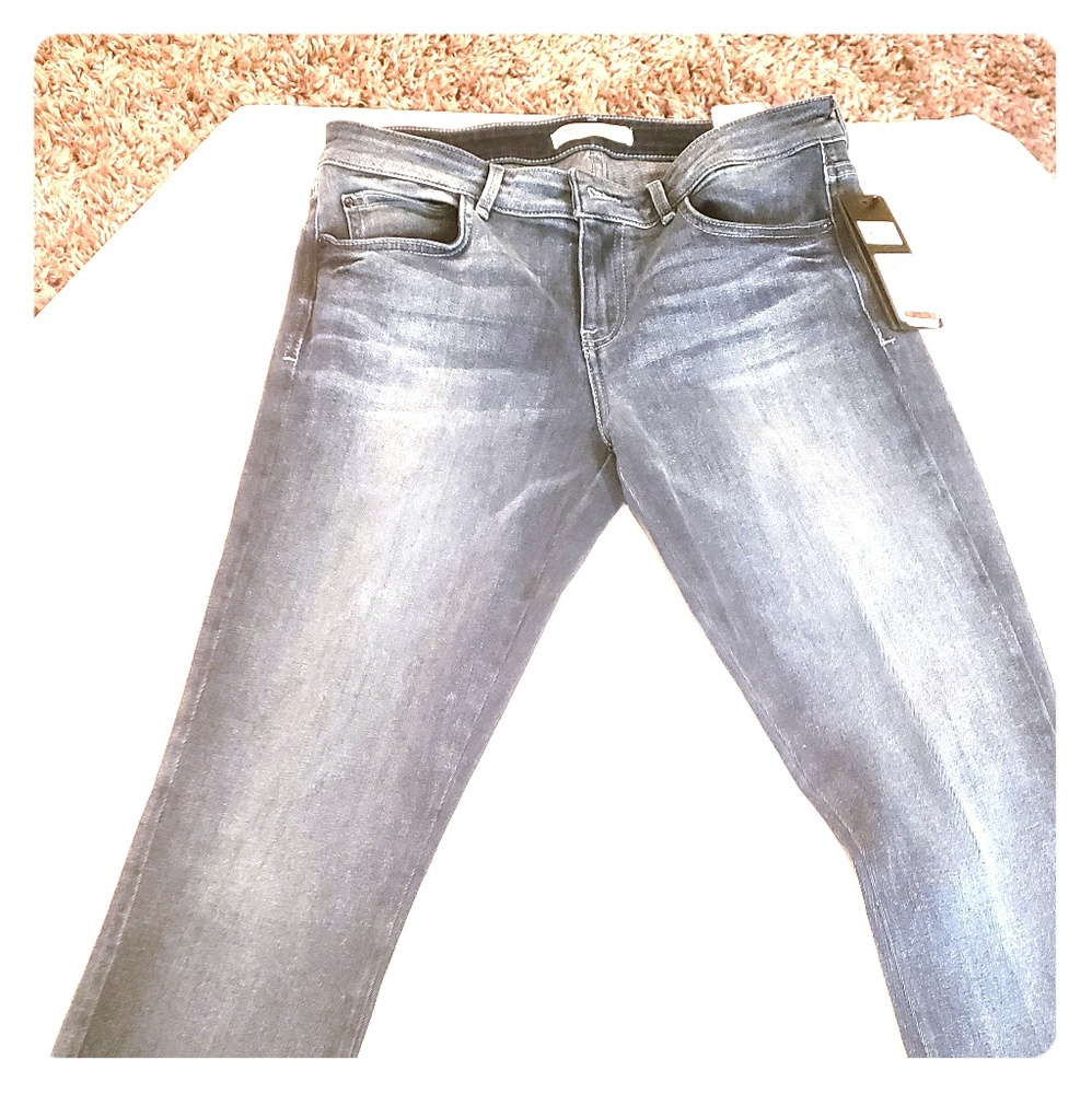 GUESS JEANS